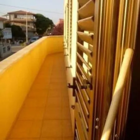 Semesterbostad Al Mare Nei Colori! Capo Rizzuto